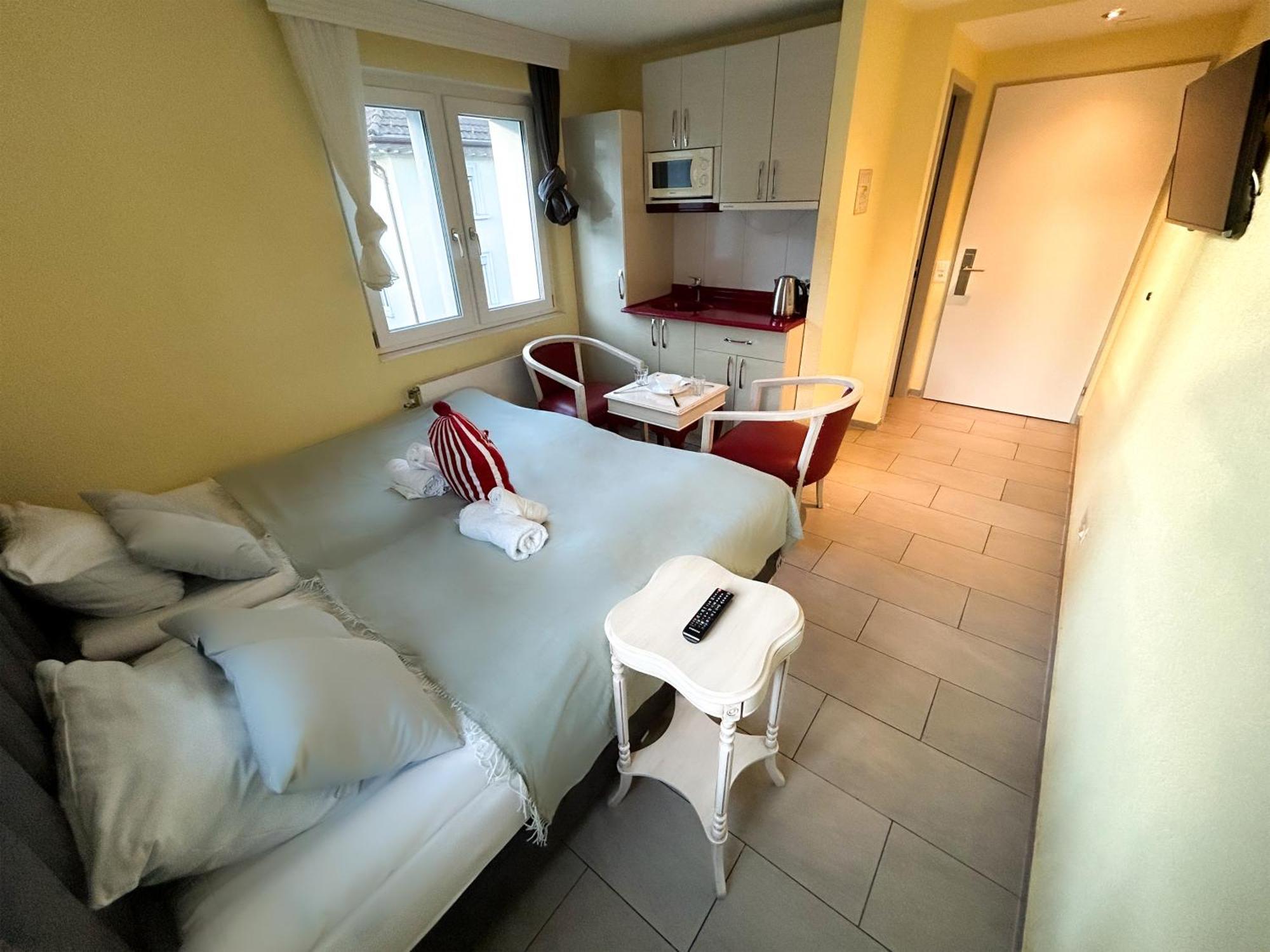 กาสท์เฮาส์ 210 Hotel ซูริก ภายนอก รูปภาพ